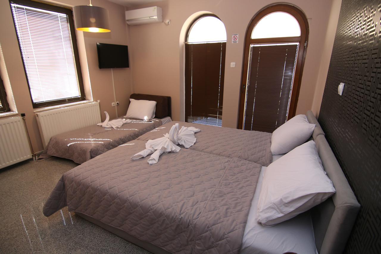Hotel Korzo Bitola Ngoại thất bức ảnh